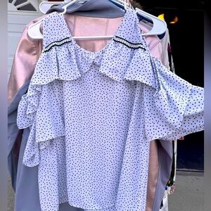 Beautiful Cold Shoulder Dress Blouse Sz XL